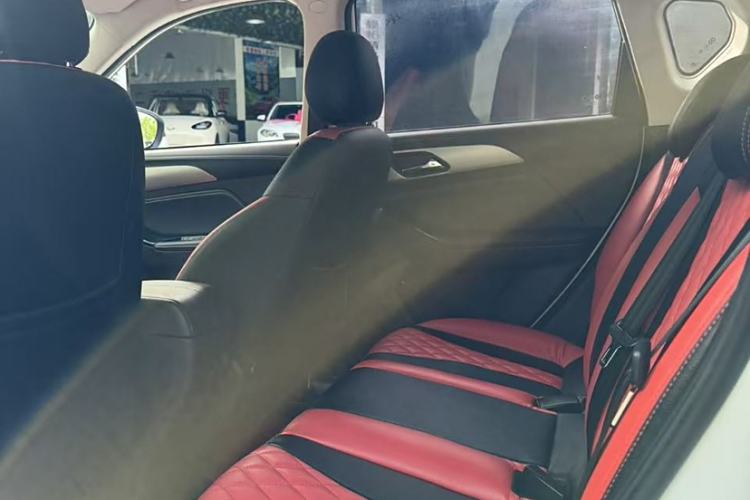 Used BAIC Beijing X3 2019 1.5T CVT Glory Edition Interior 3