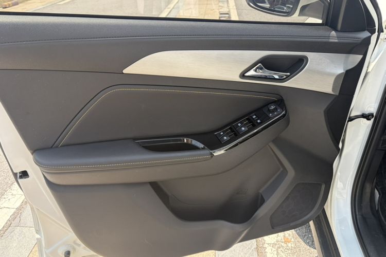 Used BAIC Beijing X3 2019 1.5T CVT Glory Edition Interior 5