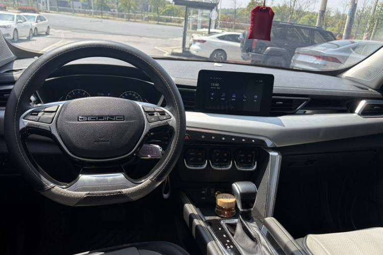 Used BAIC Beijing X3 2019 1.5T CVT Glory Edition Interior 6