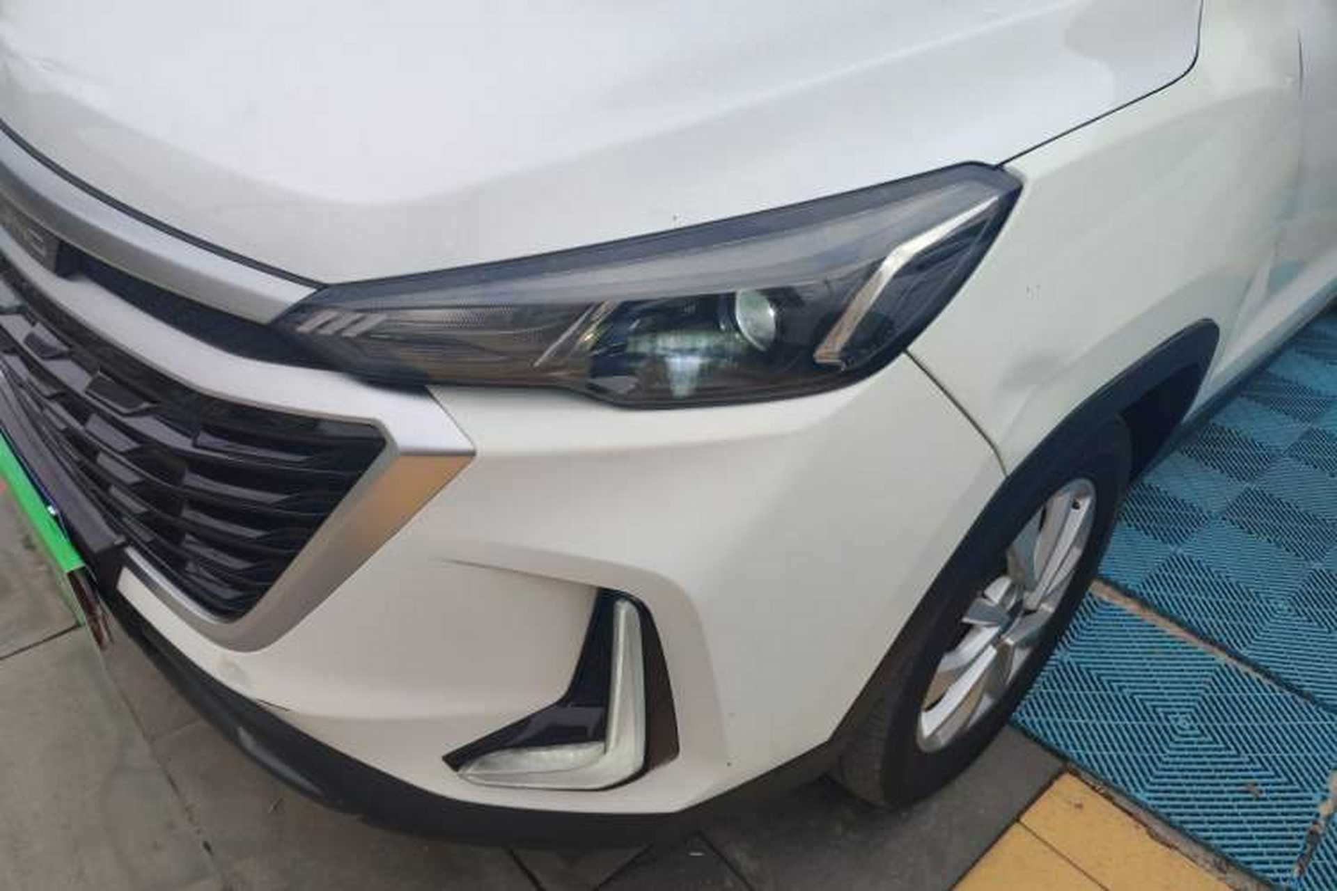 Used BAIC Beijing X3 2019 1.5T Manual Glory Edition Left Front Headlight