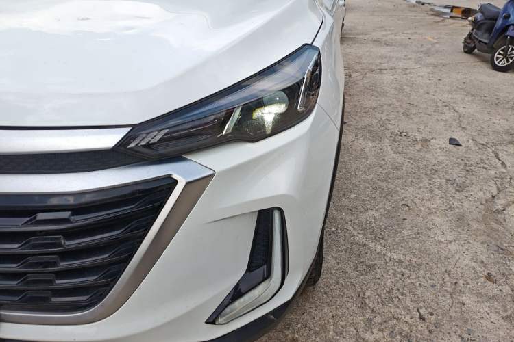 Used BAIC Beijing X3 2019 1.5T Manual Glory Edition Left Front Headlight