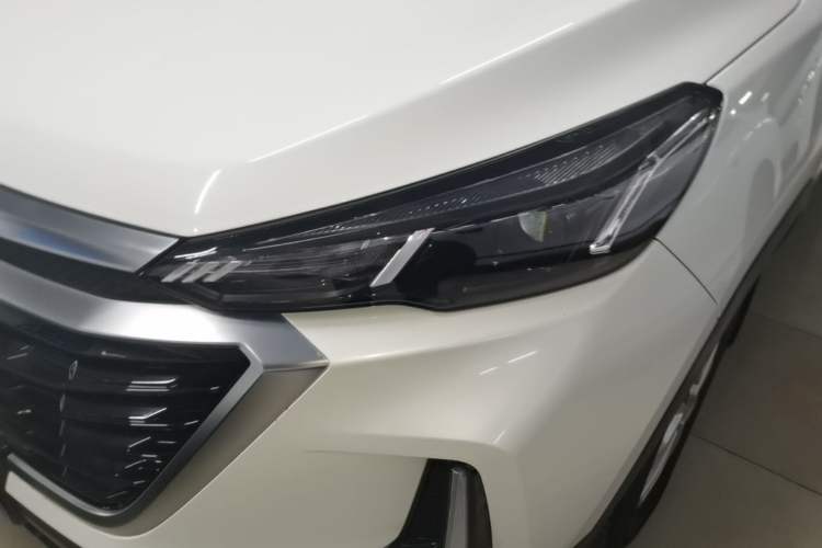Used BAIC Beijing X3 2019 1.5T Manual Glory Edition Left Front Headlight