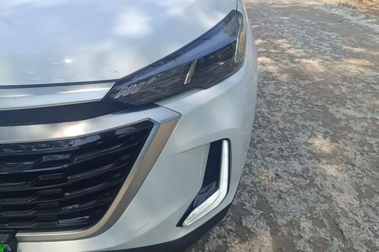 Used BAIC Beijing X3 2019 1.5T CVT Glory Edition Left Front Headlight