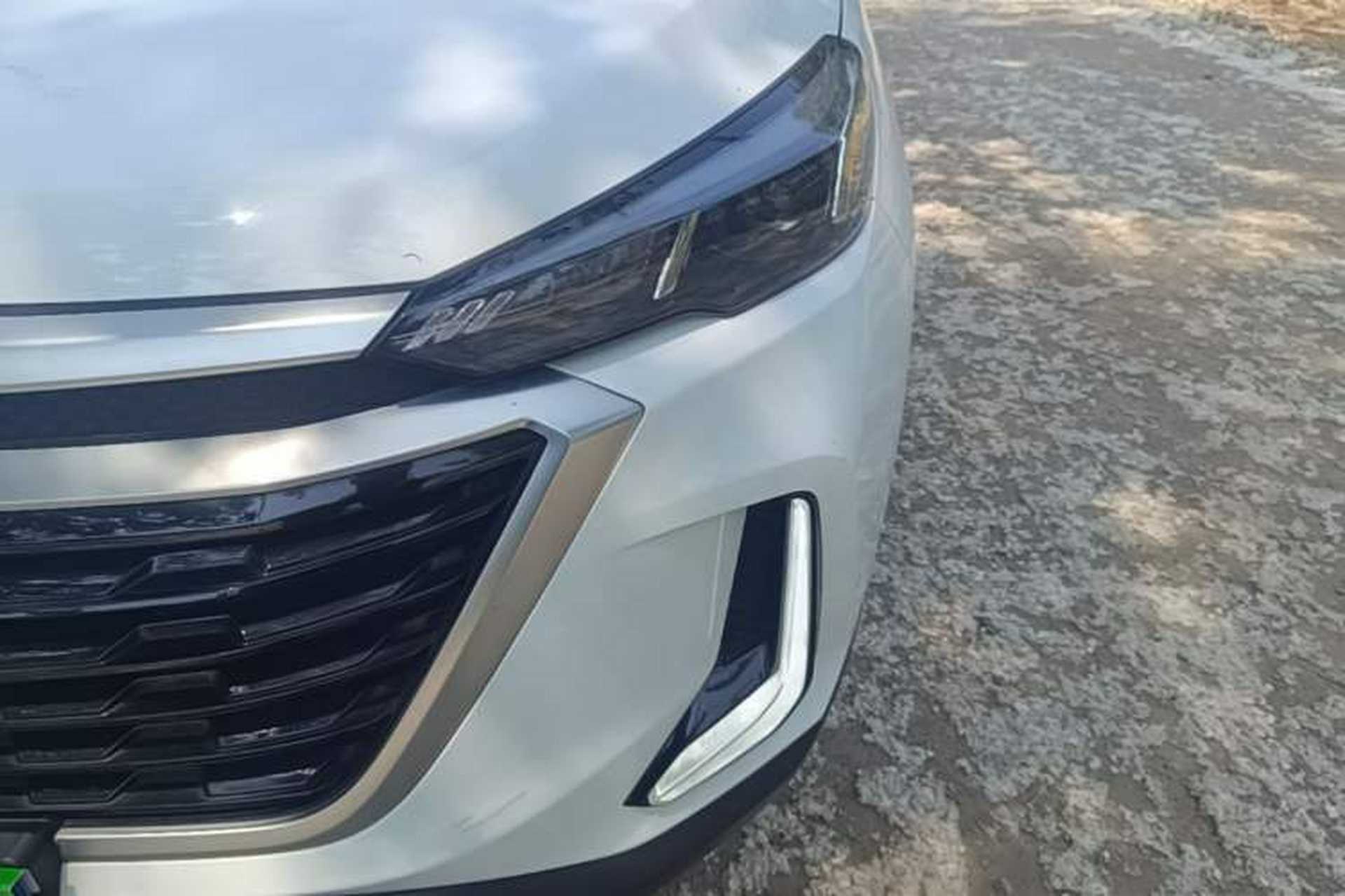 Used BAIC Beijing X3 2019 1.5T CVT Glory Edition Left Front Headlight