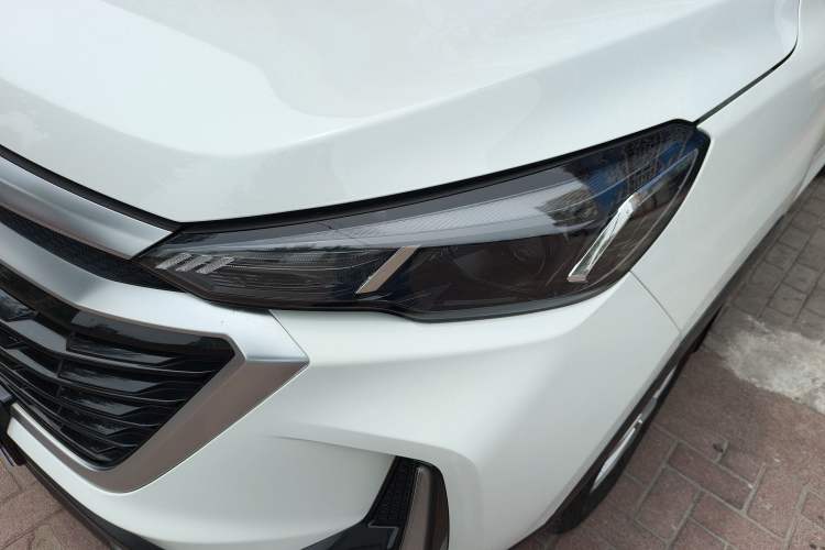 Used BAIC Beijing X3 2019 1.5L Manual Glory Edition Left Front Headlight