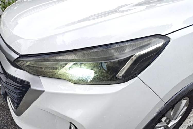 Used BAIC Beijing X3 2019 1.5T CVT Glory Edition Left Front Headlight
