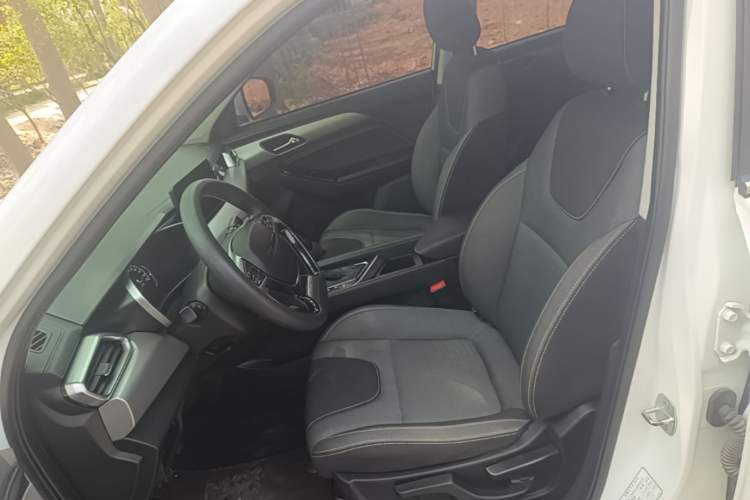 Used BAIC Beijing X3 2019 1.5T CVT Glory Edition Left Front Seat