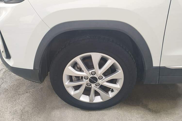 Used BAIC Beijing X3 2019 1.5T CVT Glory Edition Left Front Wheel Hub