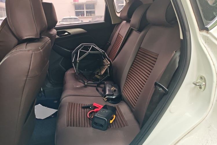 Used BAIC Beijing X3 2019 1.5T CVT Glory Edition Left Rear Seat