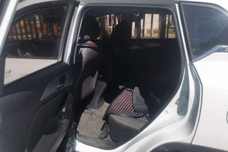 Used BAIC Beijing X3 2019 1.5T CVT Glory Edition Left Rear Seat