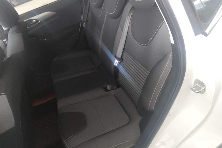 Used BAIC Beijing X3 2019 1.5T CVT Glory Edition Left Rear Seat
