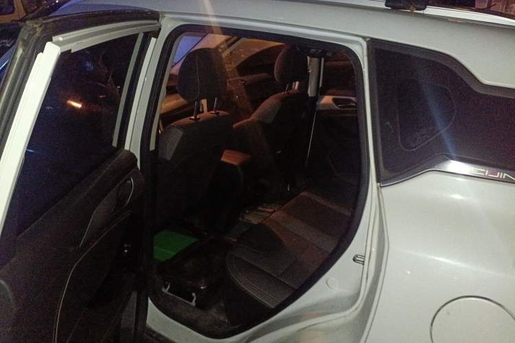 Used BAIC Beijing X3 2019 1.5T Manual Glory Edition Left Rear Seat