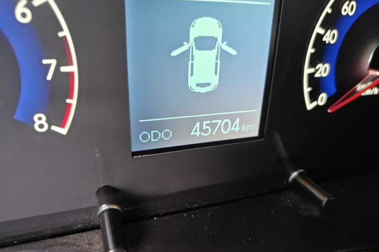 Used BAIC Beijing X3 2019 1.5T Manual Glory Edition Odometer Close Up