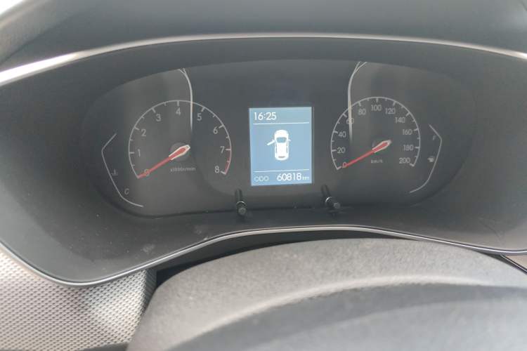 Used BAIC Beijing X3 2019 1.5T CVT Glory Edition Odometer Close Up