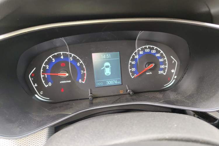Used BAIC Beijing X3 2019 1.5T Manual Glory Edition Odometer Close Up