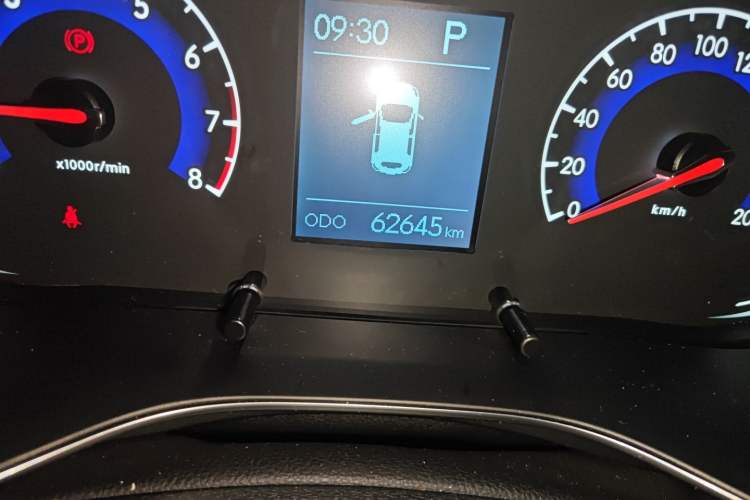 Used BAIC Beijing X3 2019 1.5T CVT Glory Edition Odometer Close Up