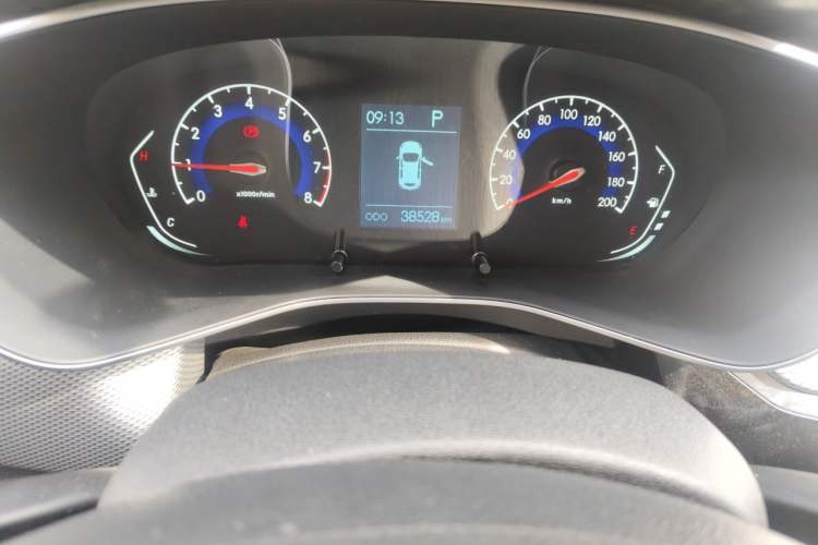 Used BAIC Beijing X3 2019 1.5T CVT Glory Edition Odometer Close Up