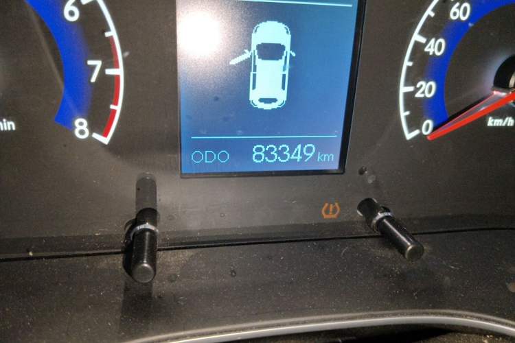 Used BAIC Beijing X3 2019 1.5T CVT Glory Edition Odometer Close Up