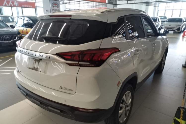 Used BAIC Beijing X3 2019 1.5T CVT Glory Edition Rear Right 45 Deg