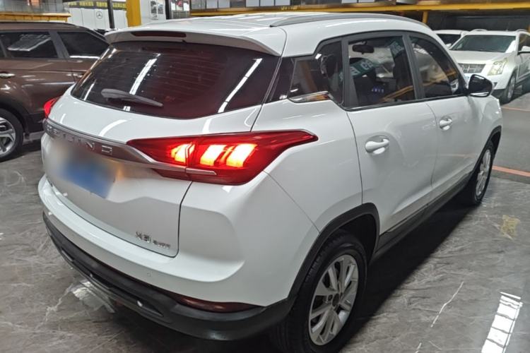 Used BAIC Beijing X3 2019 1.5T Manual Glory Edition Rear Right 45 Deg