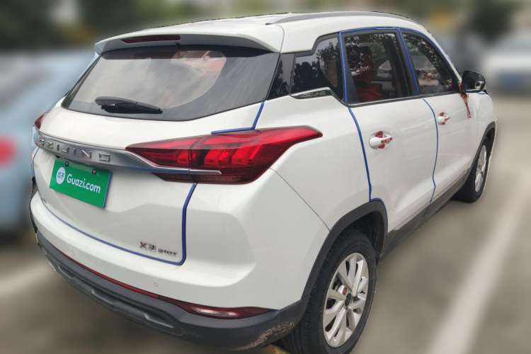Used BAIC Beijing X3 2019 1.5T CVT Glory Edition Rear Right 45 Deg