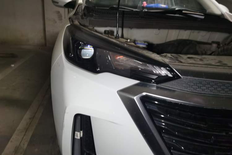 Used BAIC Beijing X3 2019 1.5L Manual Glory Edition Right Front Headlight
