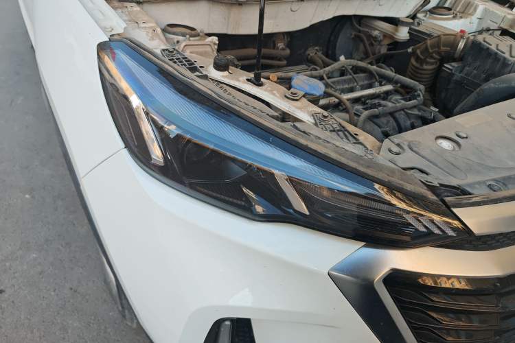 Used BAIC Beijing X3 2019 1.5L Manual Glory Edition Right Front Headlight