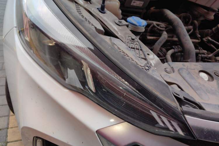 Used BAIC Beijing X3 2019 1.5T Manual Glory Edition Right Front Headlight