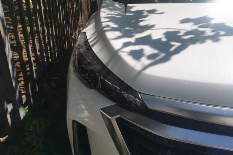 Used BAIC Beijing X3 2019 1.5T CVT Glory Edition Right Front Headlight