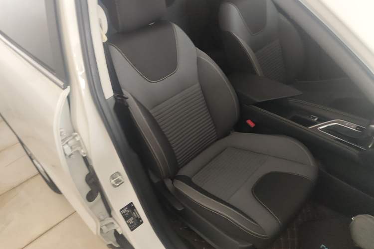 Used BAIC Beijing X3 2019 1.5T CVT Glory Edition Right Front Seat