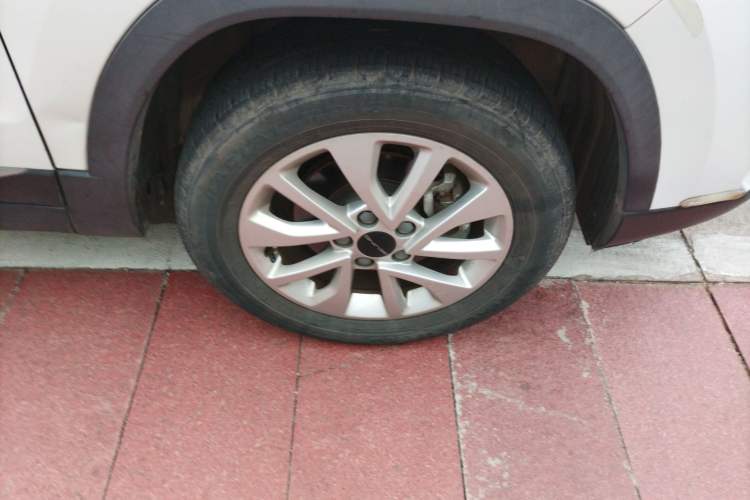 Used BAIC Beijing X3 2019 1.5L Manual Glory Edition Right Front Wheel Hub