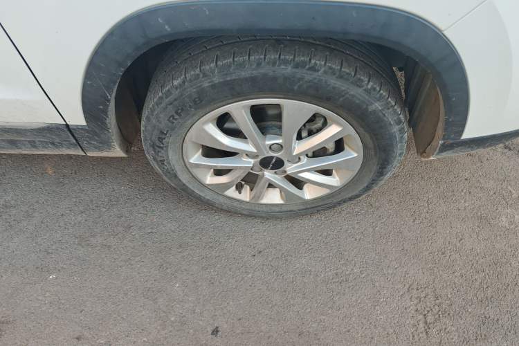Used BAIC Beijing X3 2019 1.5L Manual Glory Edition Right Front Wheel Hub