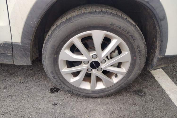 Used BAIC Beijing X3 2019 1.5T CVT Glory Edition Right Front Wheel Hub