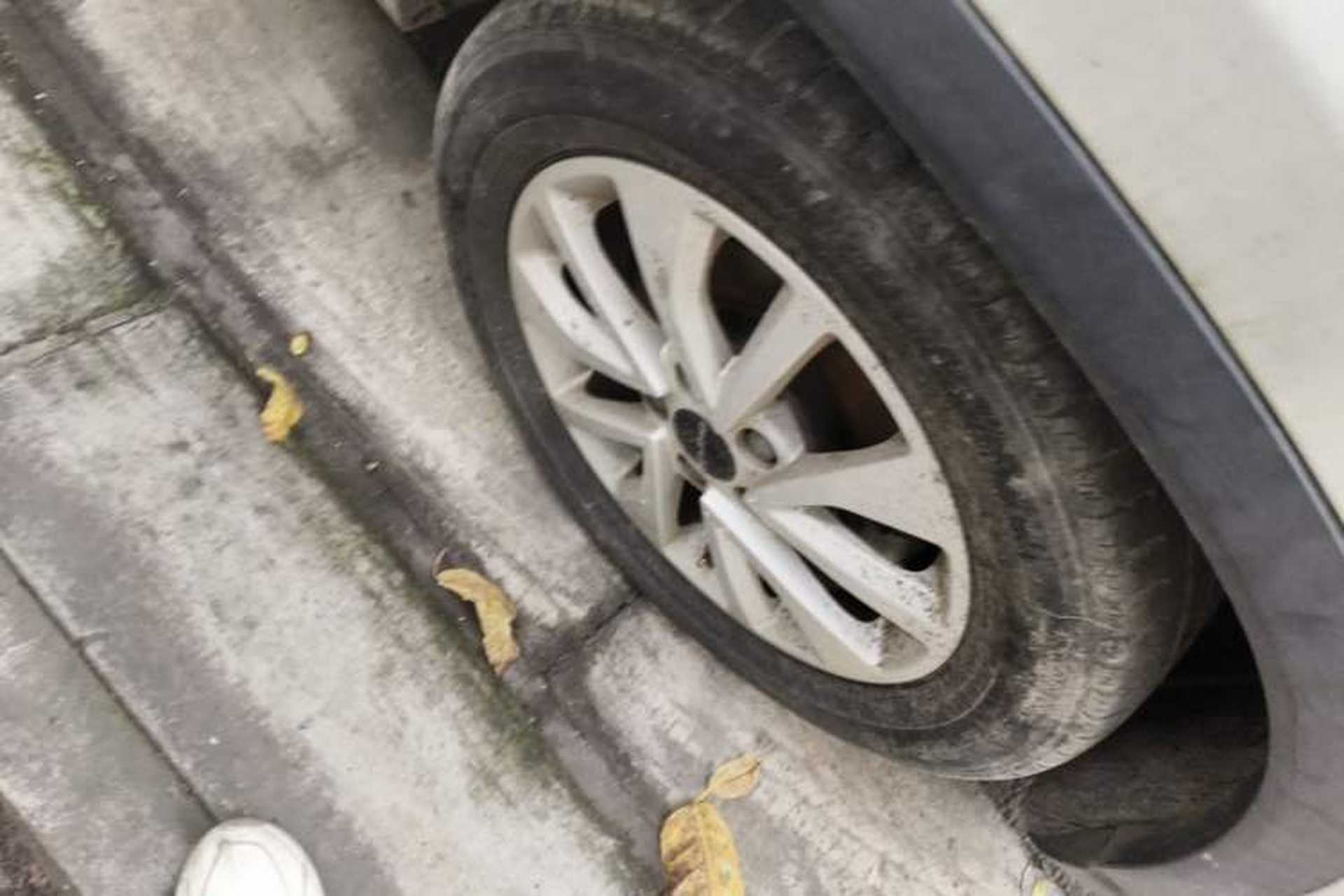 Used BAIC Beijing X3 2019 1.5T Manual Glory Edition Right Front Wheel Hub