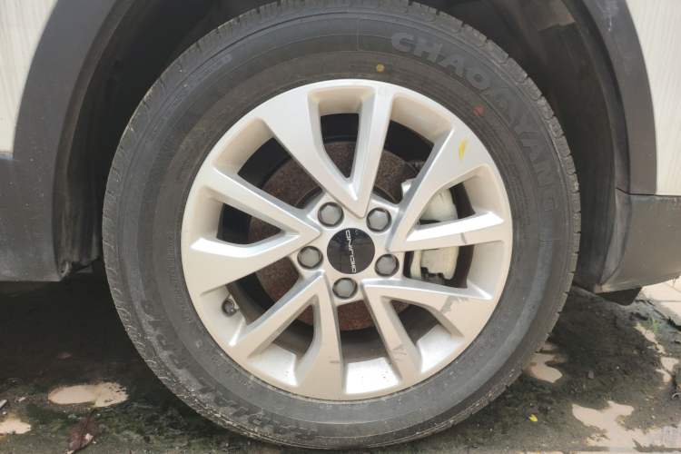Used BAIC Beijing X3 2019 1.5T CVT Glory Edition Right Front Wheel Hub