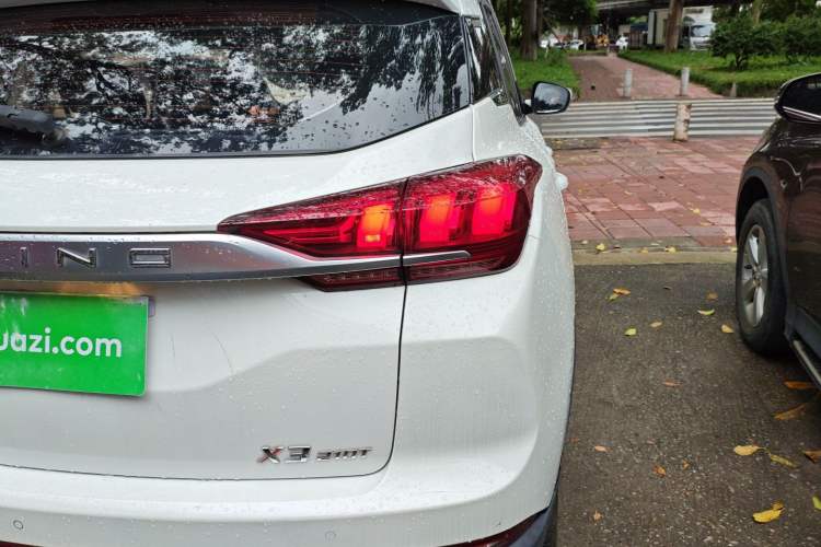 Used BAIC Beijing X3 2019 1.5T Manual Glory Edition Right Rear Taillight