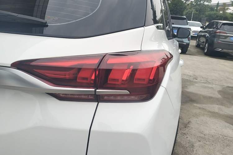 Used BAIC Beijing X3 2019 1.5T CVT Glory Edition Right Rear Taillight