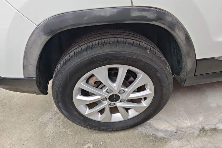 Used BAIC Beijing X3 2019 1.5T CVT Glory Edition Right Rear Wheel Hub