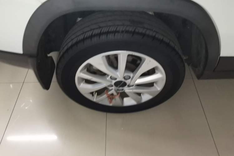 Used BAIC Beijing X3 2019 1.5T Manual Glory Edition Right Rear Wheel Hub