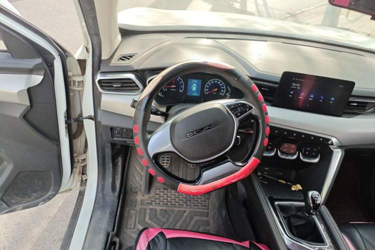 Used BAIC Beijing X3 2019 1.5T Manual Glory Edition Steering Wheel