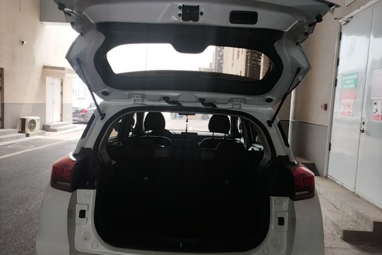 Used BAIC Beijing X3 2019 1.5T Manual Glory Edition Trunk
