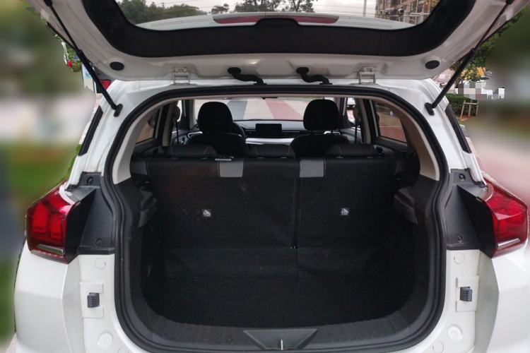 Used BAIC Beijing X3 2019 1.5L Manual Glory Edition Trunk