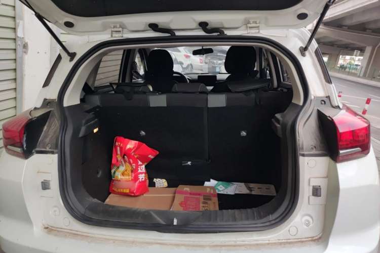 Used BAIC Beijing X3 2019 1.5T CVT Glory Edition Trunk