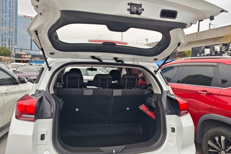 Used BAIC Beijing X3 2019 1.5T CVT Glory Edition Trunk