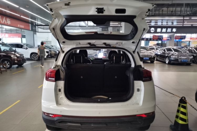 Used BAIC Beijing X3 2019 1.5T CVT Glory Edition Trunk