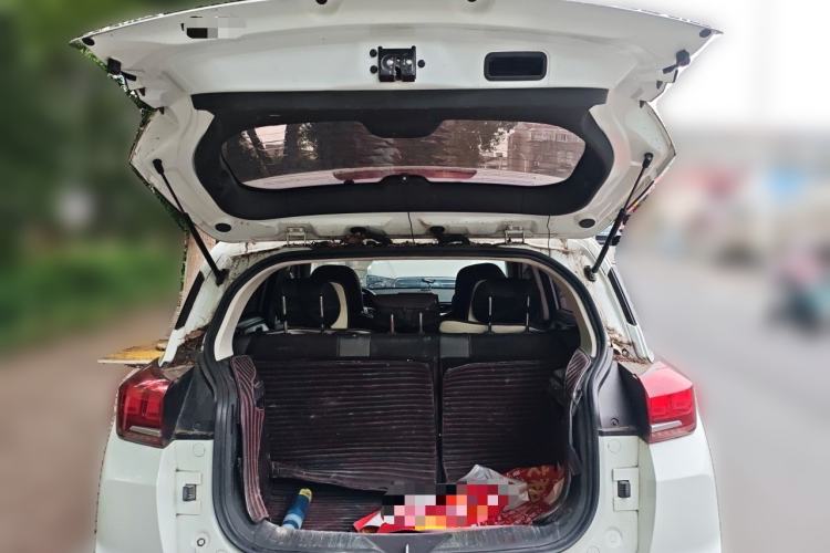 Used BAIC Beijing X3 2019 1.5T CVT Glory Edition Trunk