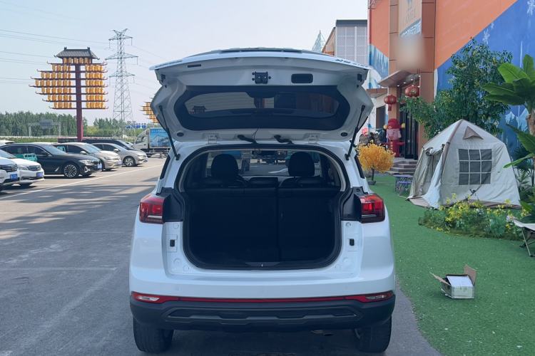 Used BAIC Beijing X3 2019 1.5T CVT Glory Edition Trunk