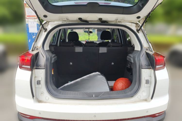 Used BAIC Beijing X3 2019 1.5T Manual Glory Edition Trunk