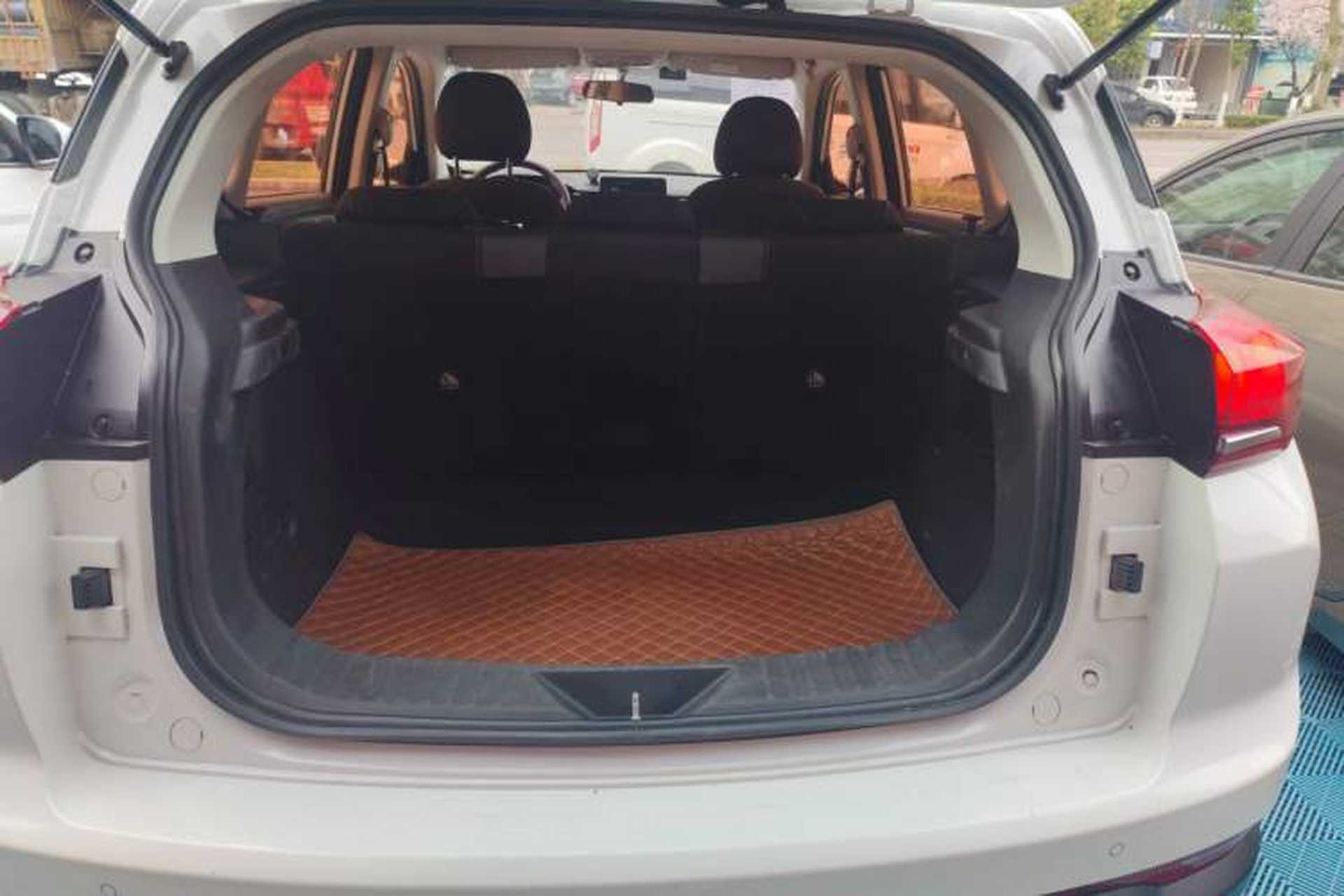 Used BAIC Beijing X3 2019 1.5T Manual Glory Edition Trunk