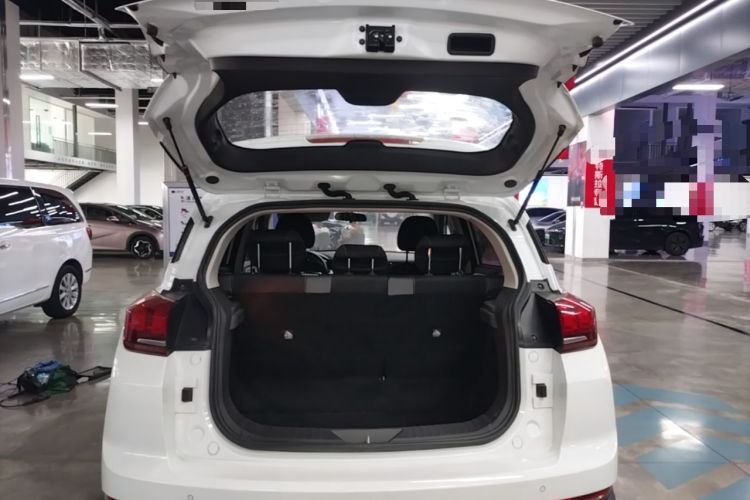 Used BAIC Beijing X3 2019 1.5T Manual Glory Edition Trunk